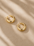 Celestia™ •  Pendientes de aro dorados