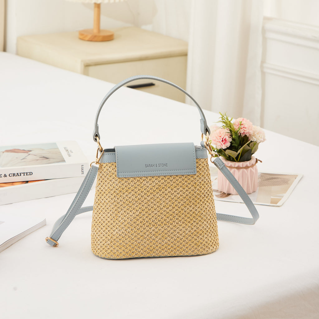 Celia • Bolso Bandolera de Rafia con Solapa de Colores