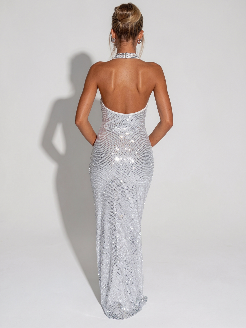 Alessa • Elegante vestido escote en V