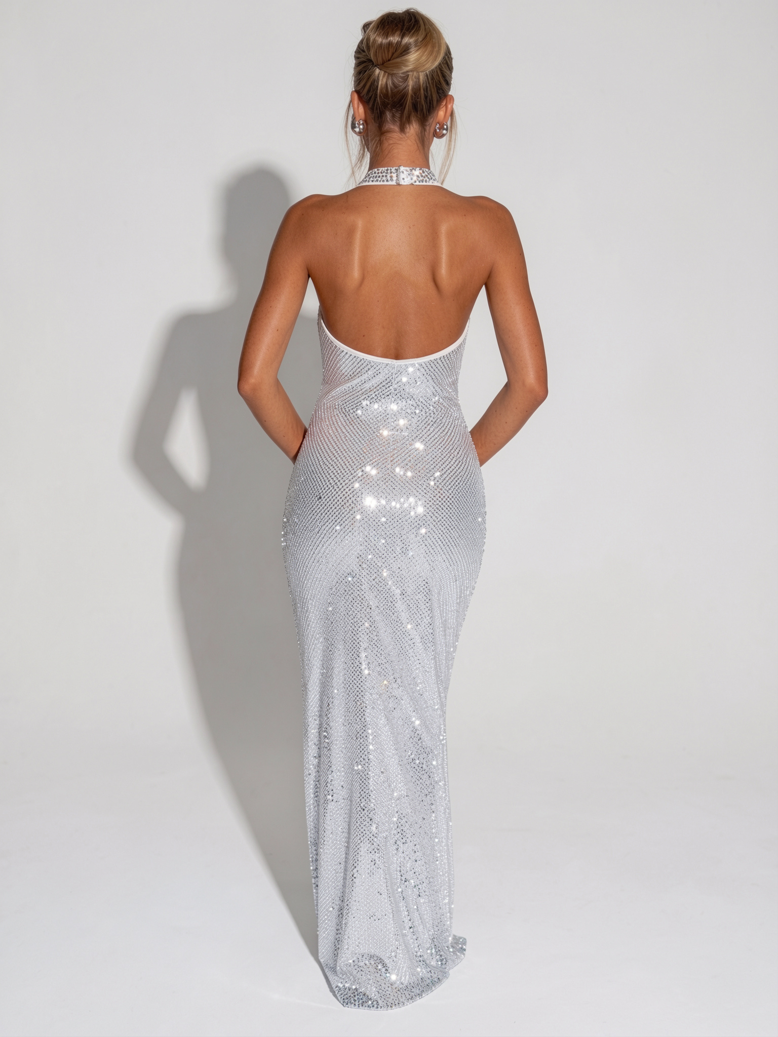 Alessa • Elegante vestido escote en V