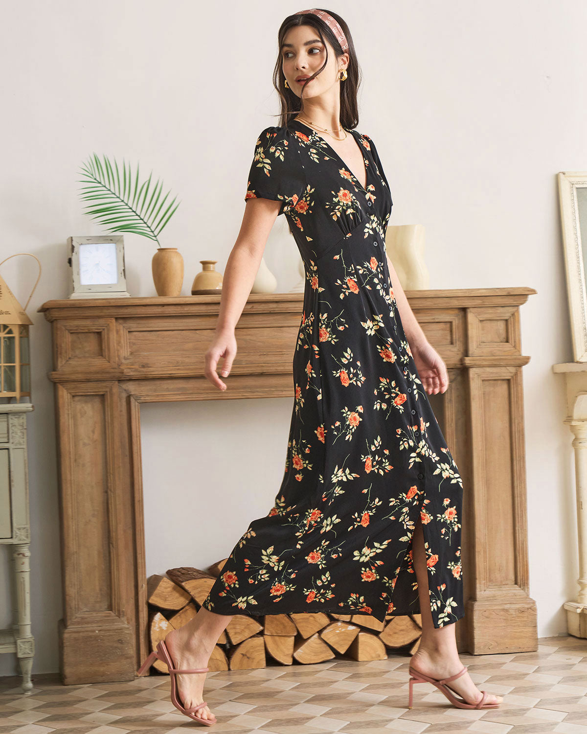Aurora •   Vestido floral midi con escote en V